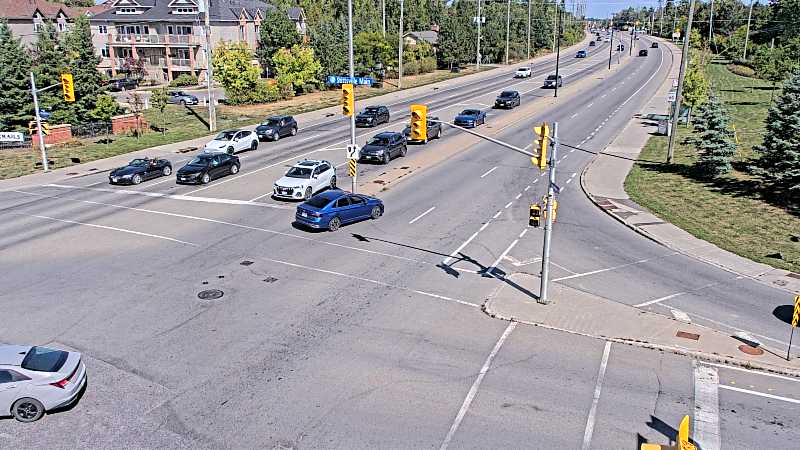 Traffic camera image at 2025-09-14 17:20:30
