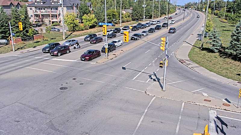 Traffic camera image at 2025-09-14 18:35:33