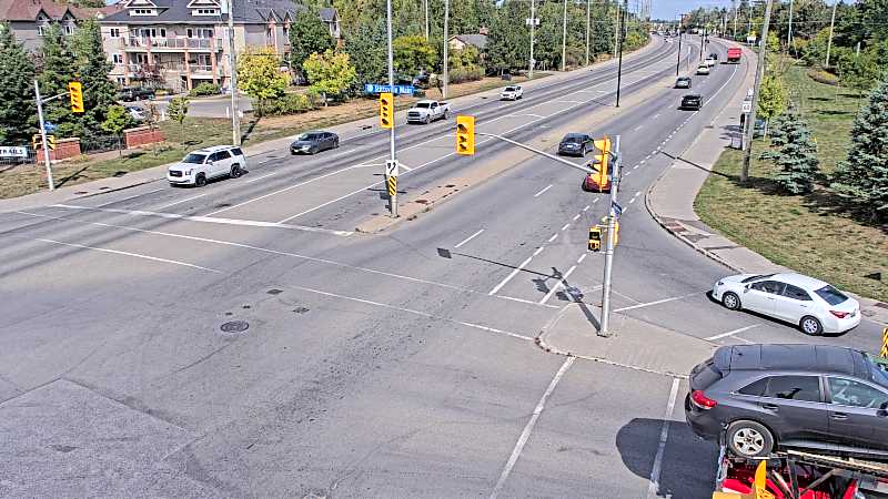 Traffic camera image at 2025-09-17 18:20:36