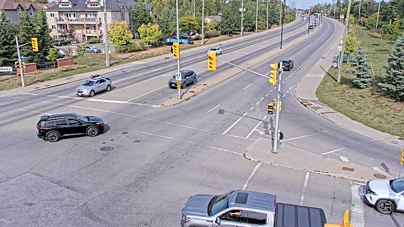 Traffic camera image at 2025-09-17 19:10:42