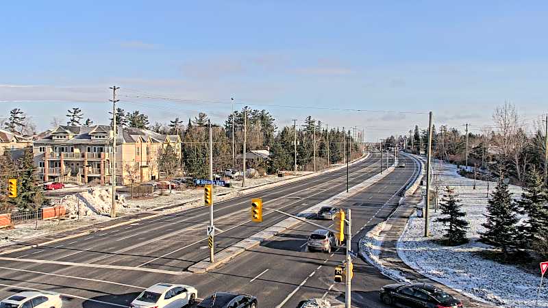 Traffic camera image at 2024-12-21 15:05:31