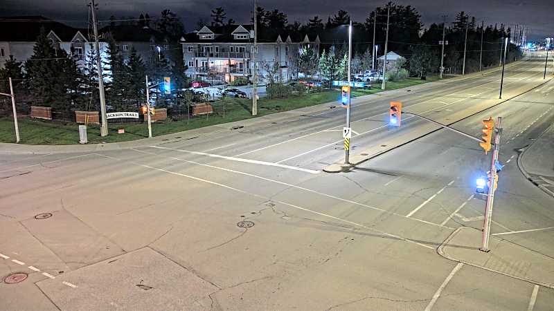 Traffic camera image at 2025-05-09 07:20:25