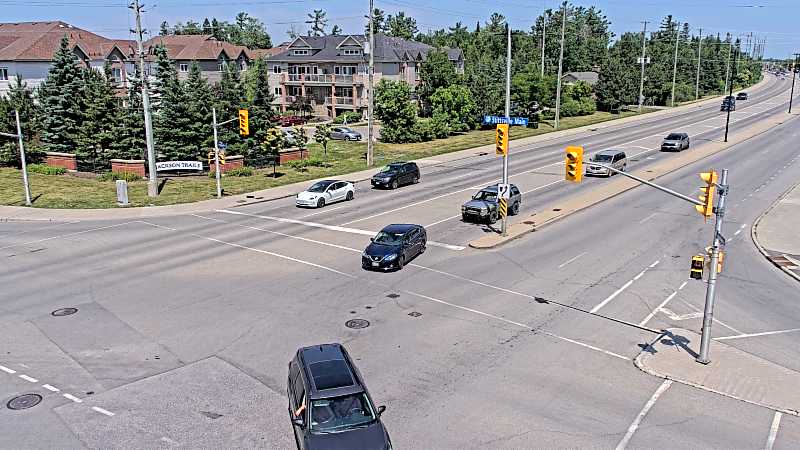 Traffic camera image at 2025-06-30 17:30:47