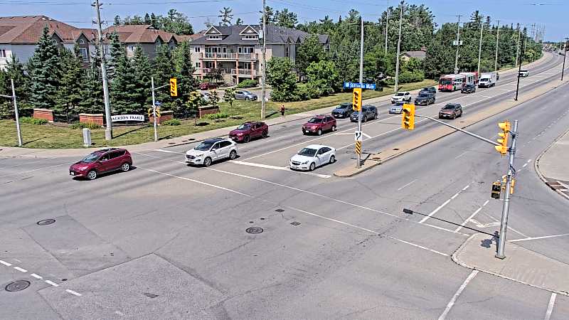 Traffic camera image at 2025-06-30 18:25:34