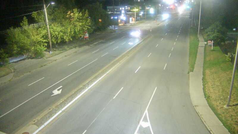 Traffic camera image at 2025-08-25 02:45:32