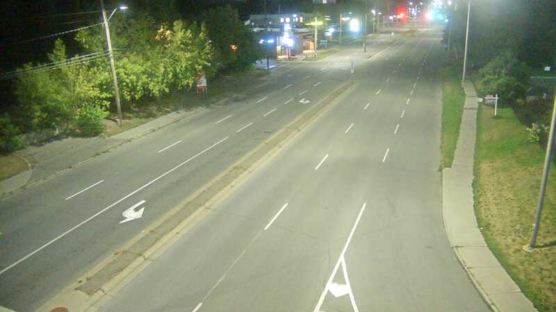 Traffic camera image at 2025-08-25 04:05:31