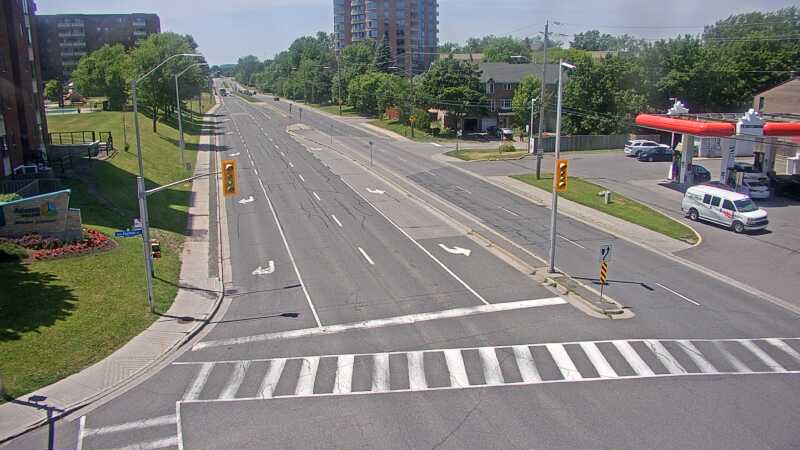 Traffic camera image at 2025-06-30 17:05:39