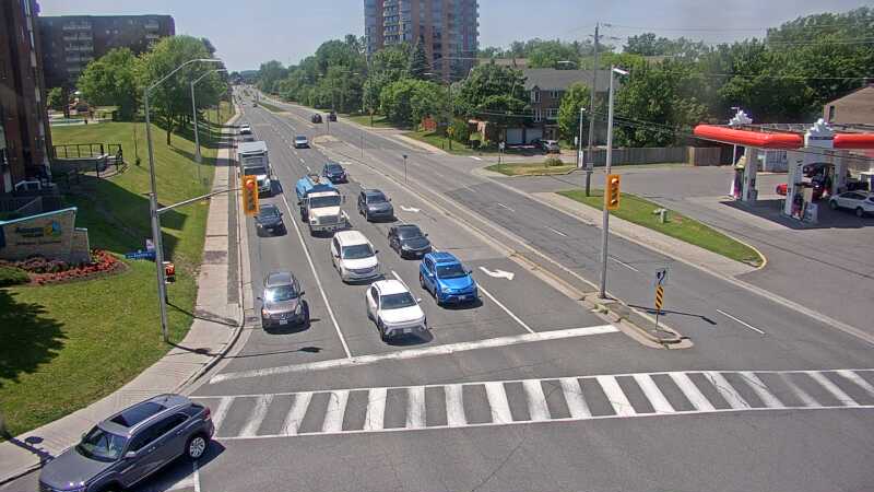 Traffic camera image at 2025-06-30 17:25:50