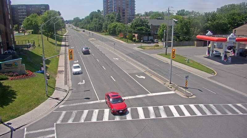 Traffic camera image at 2025-06-30 17:30:47