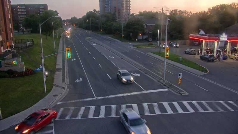 Traffic camera image at 2025-07-04 01:00:56