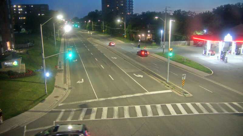 Traffic camera image at 2025-07-04 01:37:15
