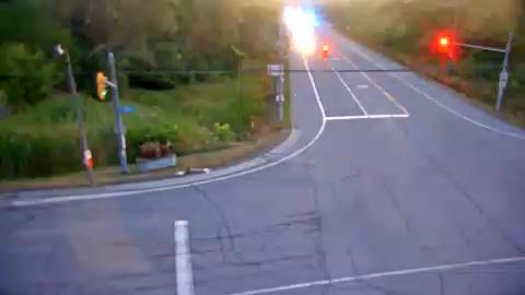 Traffic camera image at 2025-08-25 00:10:34