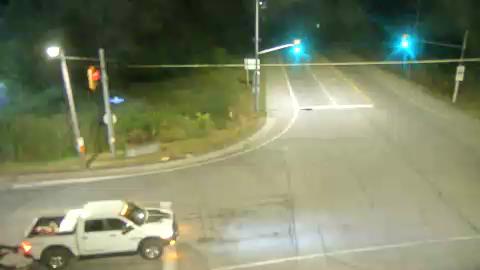 Traffic camera image at 2025-08-25 04:00:31
