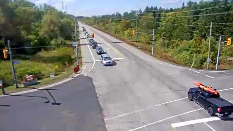 Traffic camera image at 2025-09-14 17:30:32