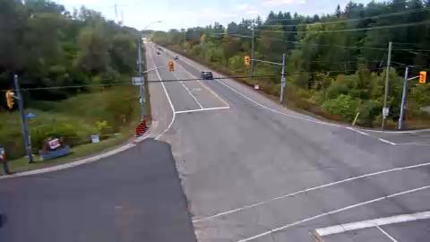 Traffic camera image at 2025-09-14 17:35:35
