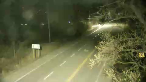 Traffic camera image at 2025-05-09 07:20:25