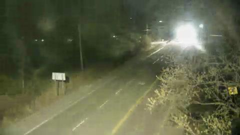 Traffic camera image at 2025-05-09 08:00:24