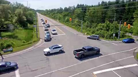 Traffic camera image at 2025-06-30 19:05:36