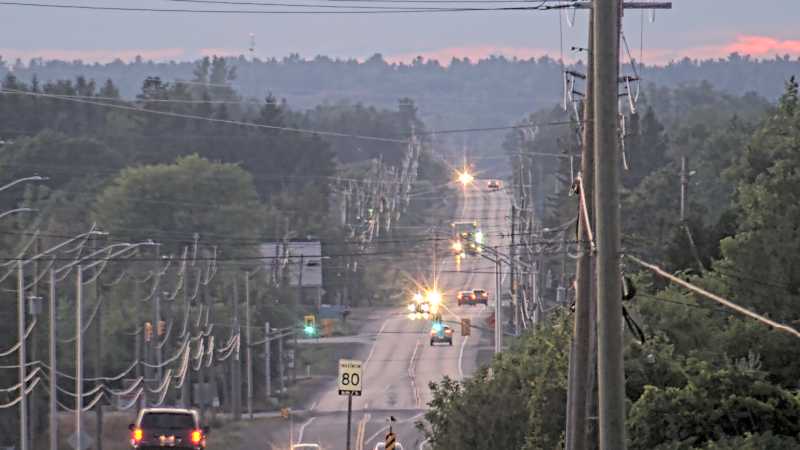Traffic camera image at 2025-08-25 00:10:34