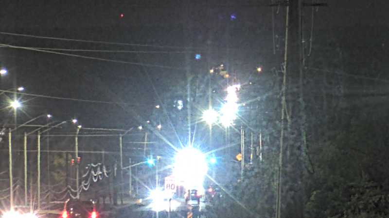 Traffic camera image at 2025-09-16 00:10:34
