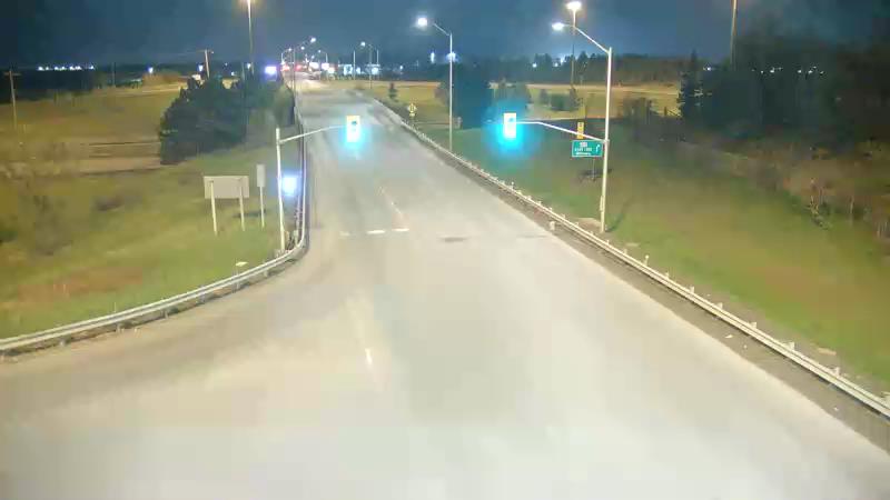 Traffic camera image at 2025-05-09 06:30:23