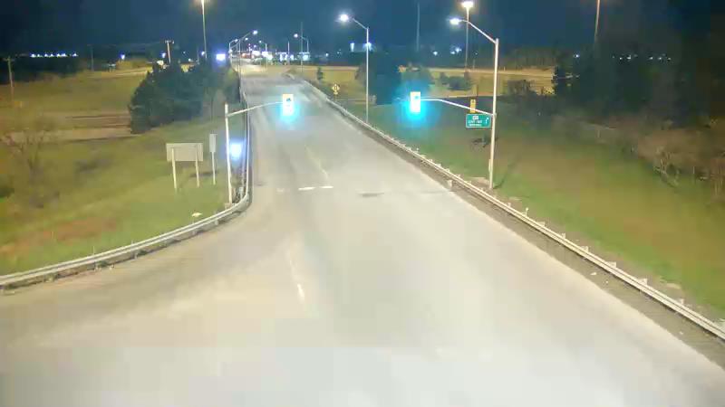 Traffic camera image at 2025-05-09 07:15:23