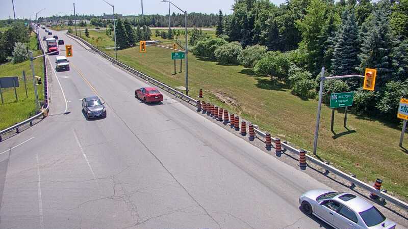 Traffic camera image at 2025-06-30 16:37:29