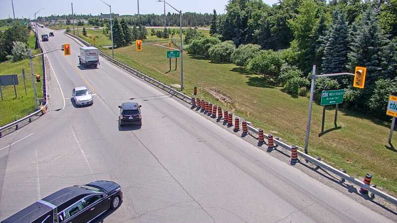 Traffic camera image at 2025-06-30 17:10:42