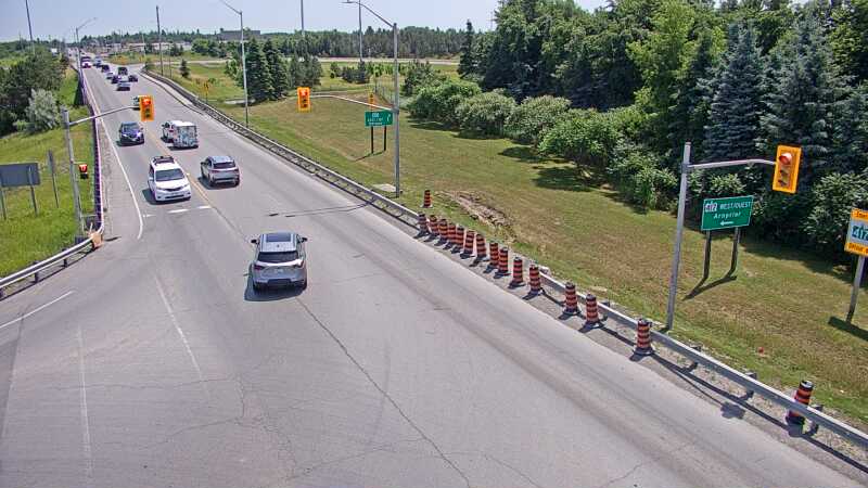 Traffic camera image at 2025-06-30 17:45:39