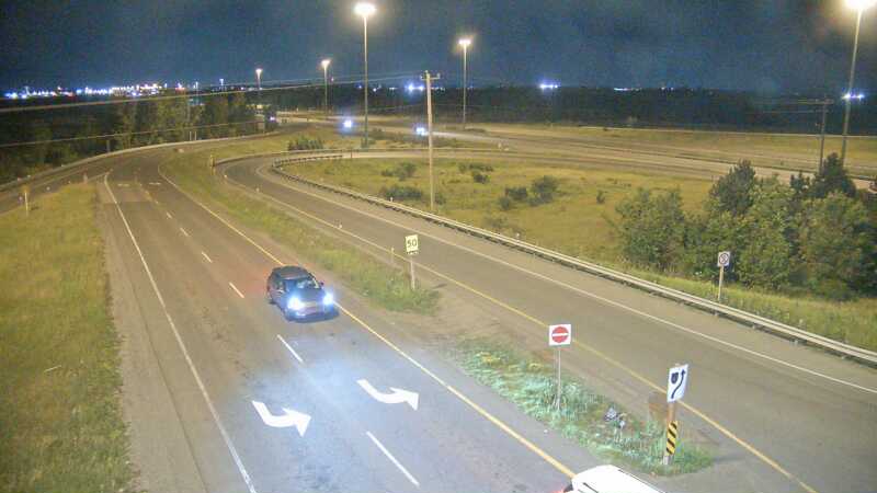 Traffic camera image at 2025-07-04 02:30:33