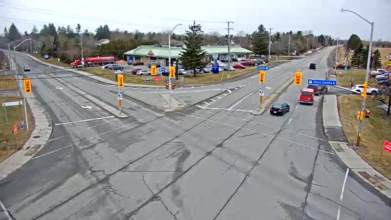 Traffic camera image at 2025-03-25 14:15:28