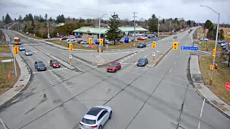 Traffic camera image at 2025-03-25 15:20:25