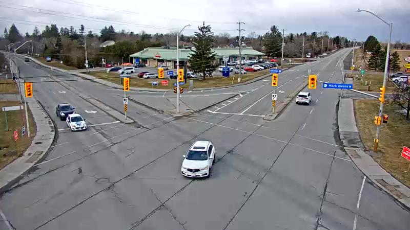 Traffic camera image at 2025-03-25 15:45:35