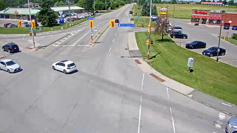 Traffic camera image at 2025-06-30 16:15:33