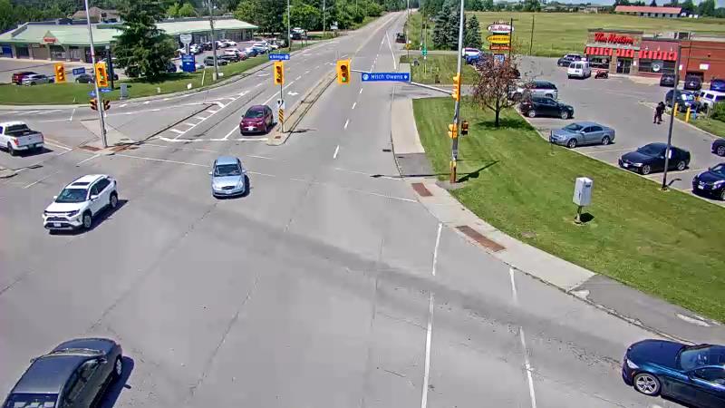 Traffic camera image at 2025-06-30 16:25:34