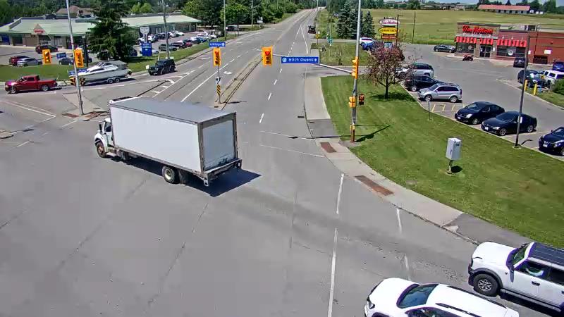 Traffic camera image at 2025-06-30 16:30:36