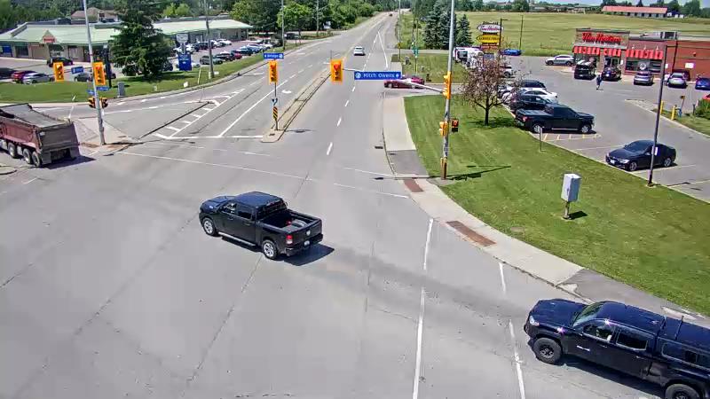 Traffic camera image at 2025-06-30 17:10:42