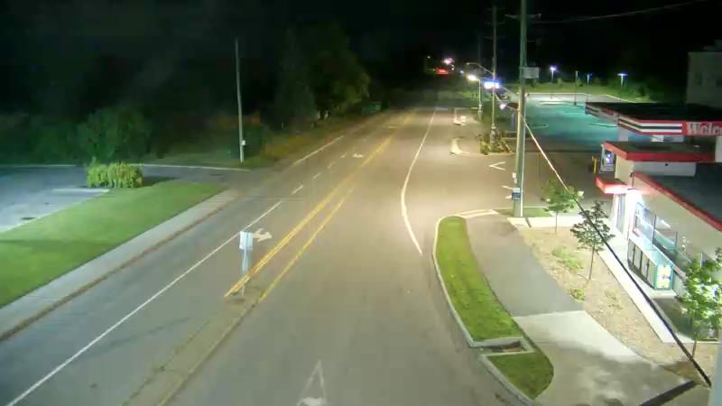 Traffic camera image at 2025-07-02 03:55:32