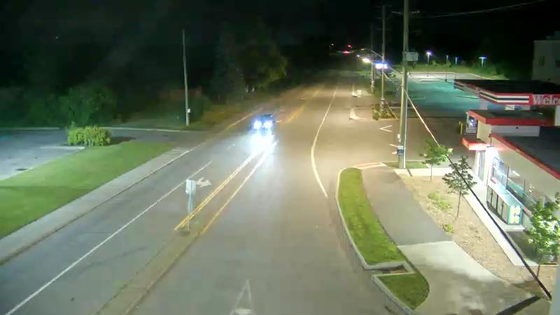 Traffic camera image at 2025-07-02 04:10:31