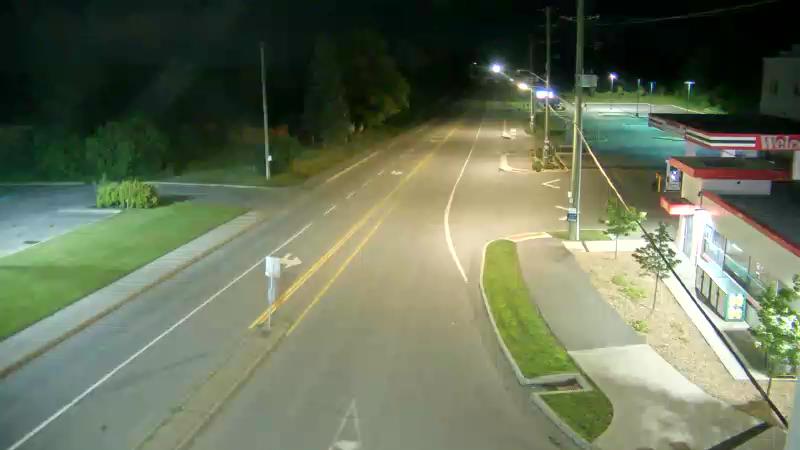 Traffic camera image at 2025-07-02 04:30:32