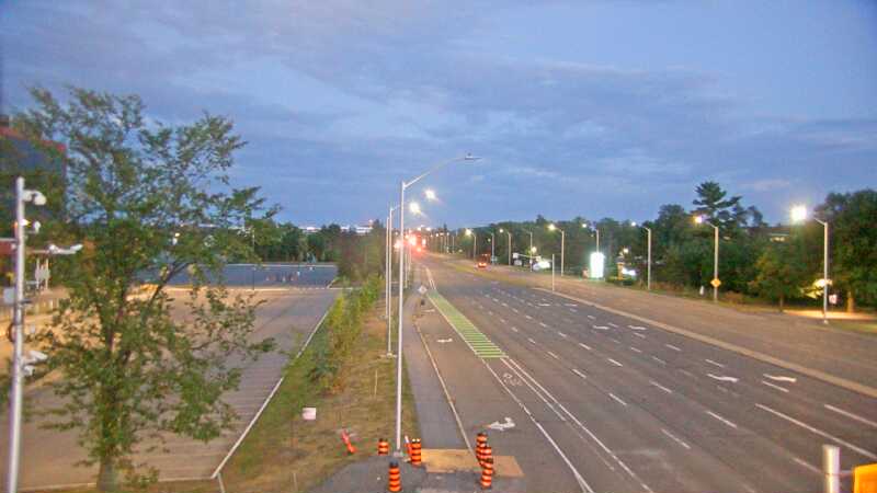Traffic camera image at 2025-08-25 00:20:30