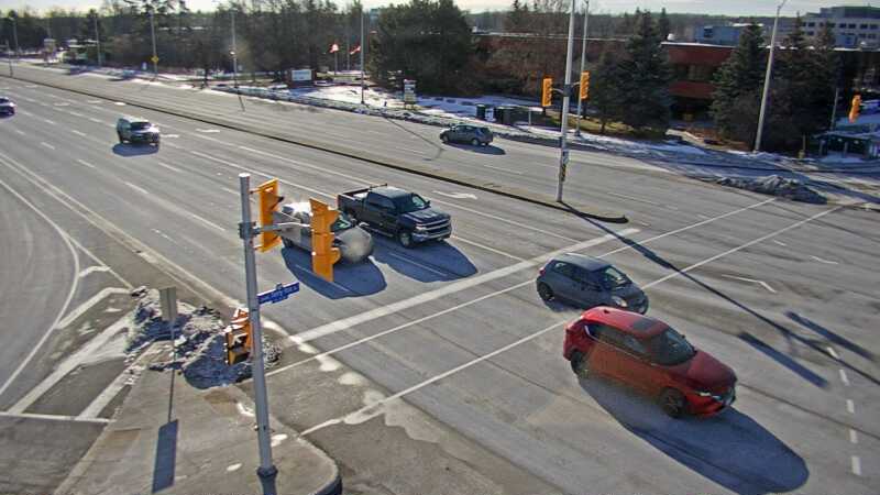 Traffic camera image at 2024-12-21 15:55:35