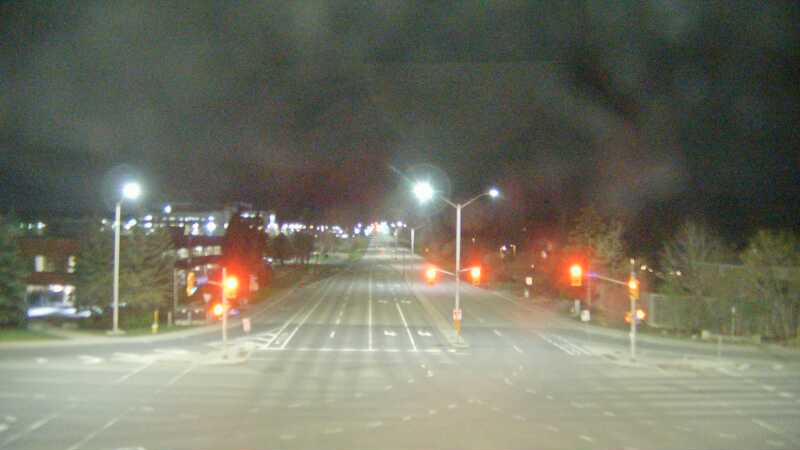 Traffic camera image at 2025-05-09 07:36:05