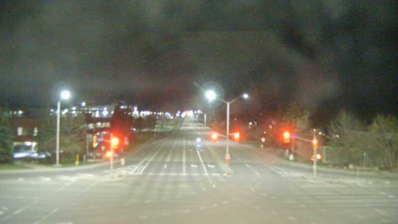 Traffic camera image at 2025-05-09 08:05:25