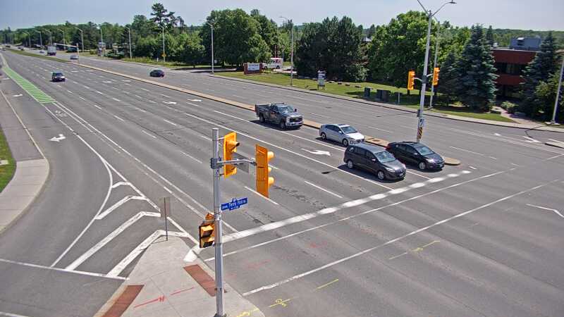 Traffic camera image at 2025-06-30 18:45:40