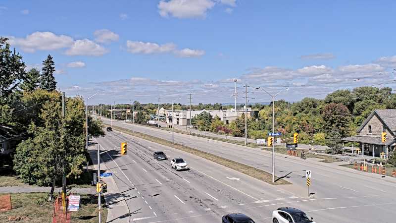 Traffic camera image at 2025-09-14 17:15:38