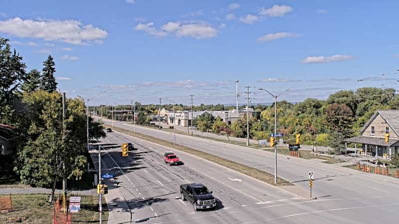Traffic camera image at 2025-09-14 18:35:34