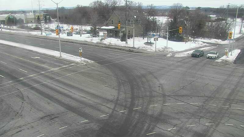 Traffic camera image at 2025-03-09 14:00:44