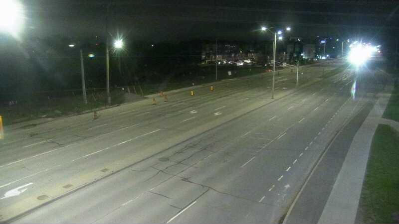 Traffic camera image at 2025-05-09 07:00:27
