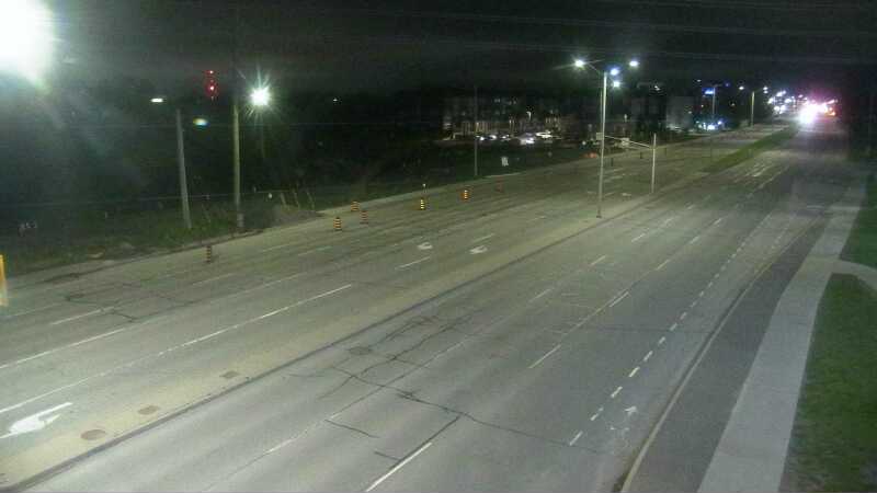 Traffic camera image at 2025-05-09 08:00:24